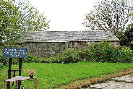 Trethevy - Exterior View
